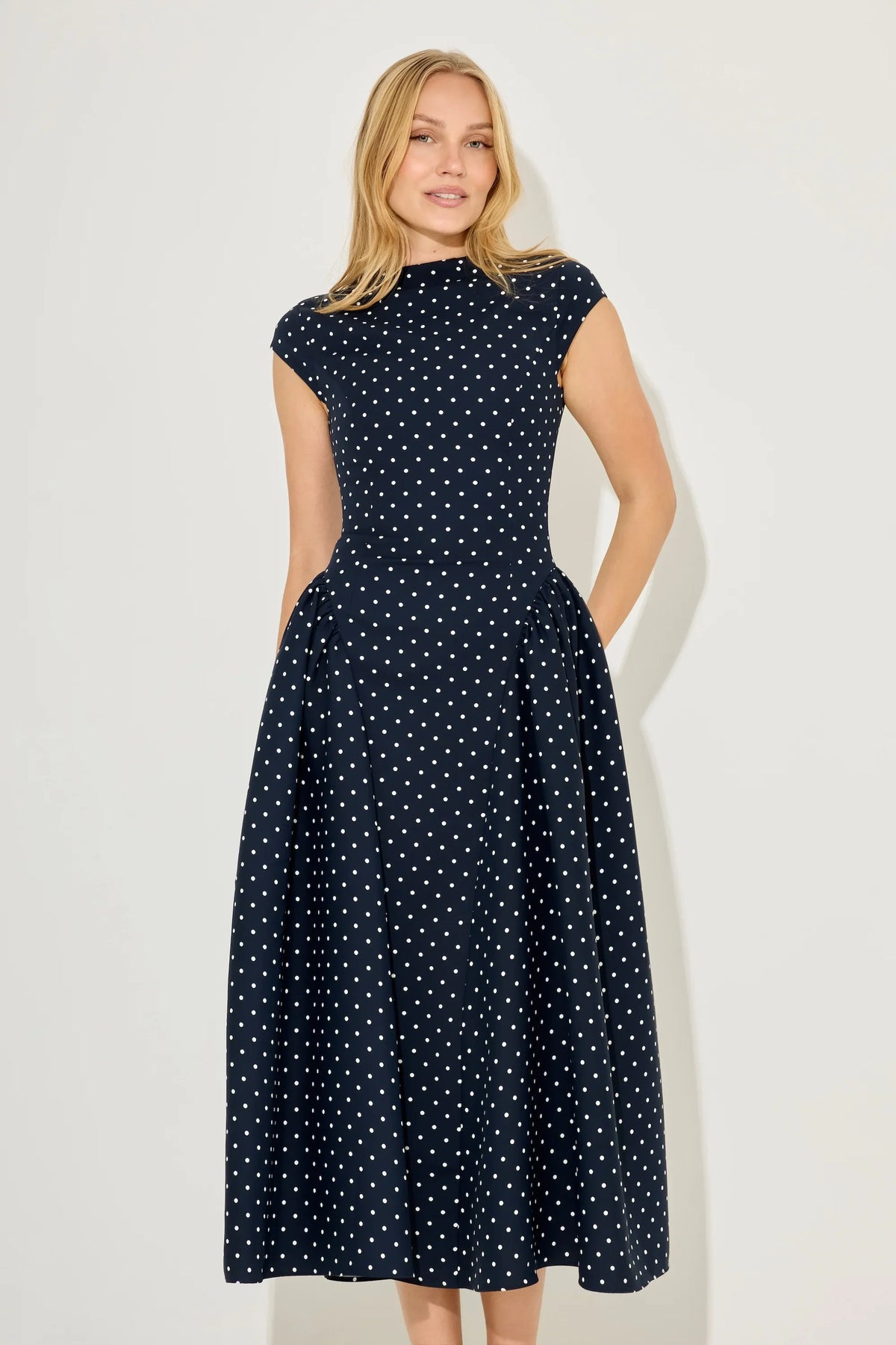 Cevrine Dress